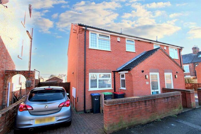 3 Bedroom Semi-Detached House To Rent In Lindley Street, Selston, Nottingham, NG16