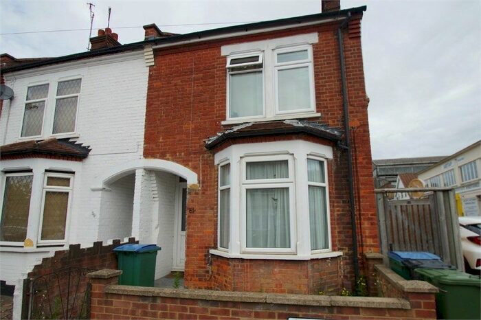 1 Bedroom Flat To Rent In Windsor Road, Watford, WD24