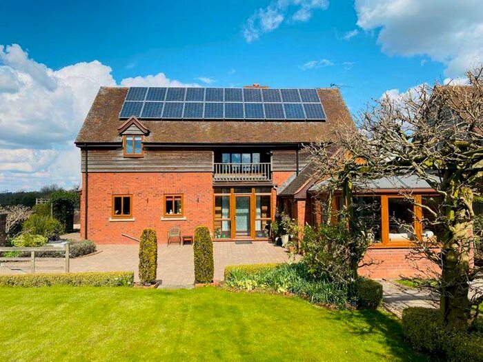 4 Bedroom Detached House For Sale In Dinedor, Hereford, HR2