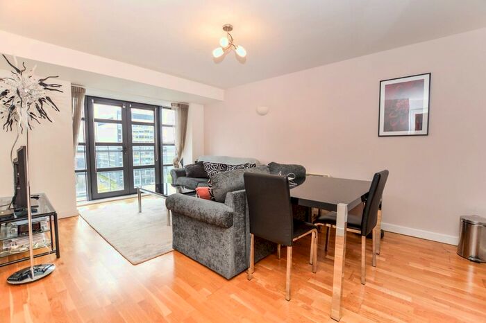 2 Bedroom Flat To Rent In Bridge House, Ducie Street, Northern Quarter, Manchester, M1