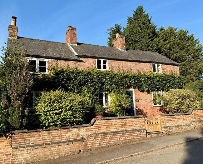 3 Bedroom Detached House For Sale In White Cottage, Main Street, Market Harborough, LE16