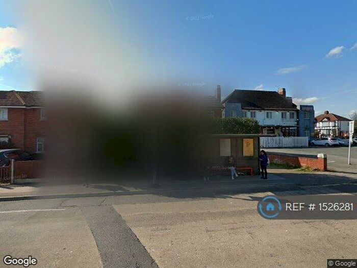 2 Bedroom Semi-Detached House To Rent In Fencepiece Road, Ilford, IG6