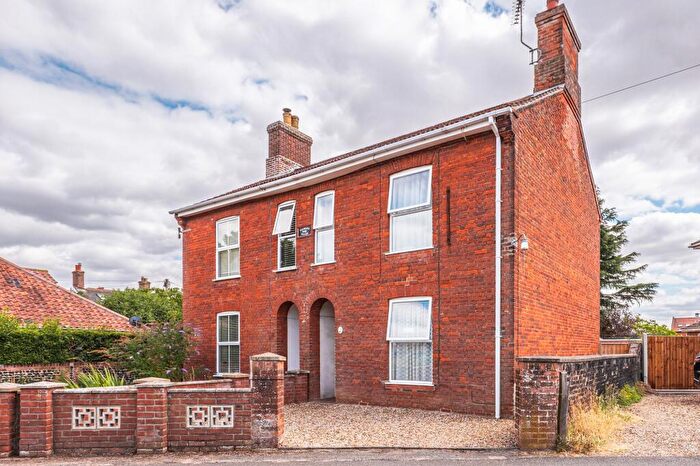 3 Bedroom Property For Sale In Three Bedroom Family Home In Dereham, NR19