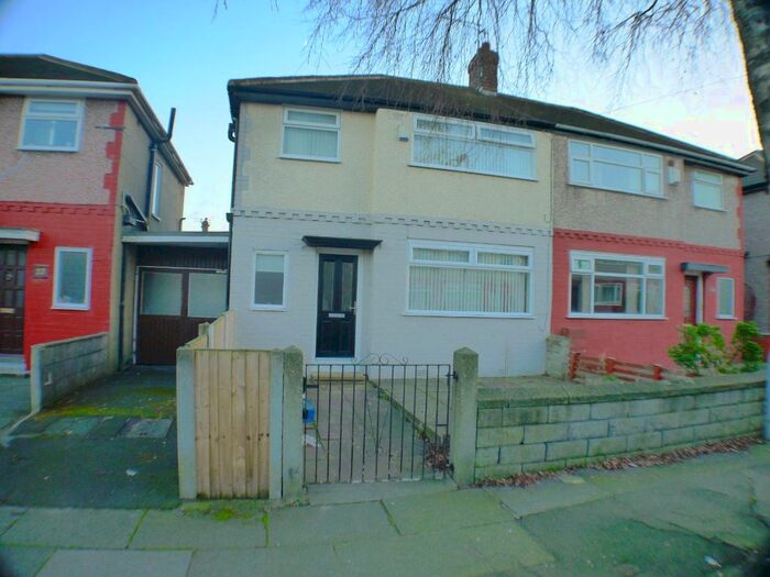 3 Bedroom Semi-Detached House To Rent In Abbeystead Avenue, Liverpool L30