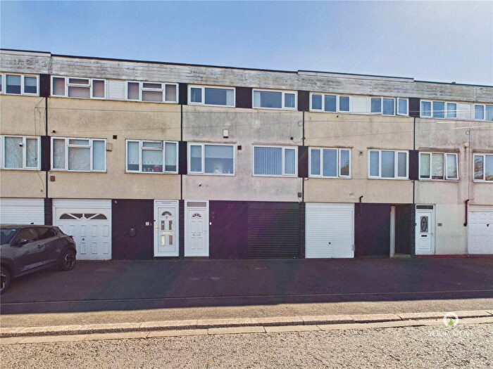 3 Bedroom Terraced House For Sale In Gunnerston Grove, Newcastle Upon Tyne, Tyne And Wear, NE3