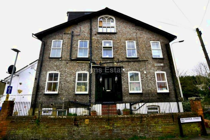 1 Bedroom Flat To Rent In Tilehurst Road, Reading, RG1