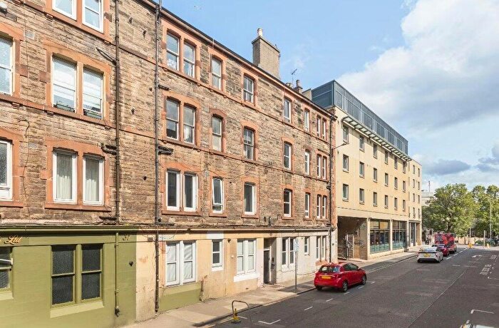 1 Bedroom Flat To Rent In Lauriston Street, Edinburgh, Midlothian, EH3