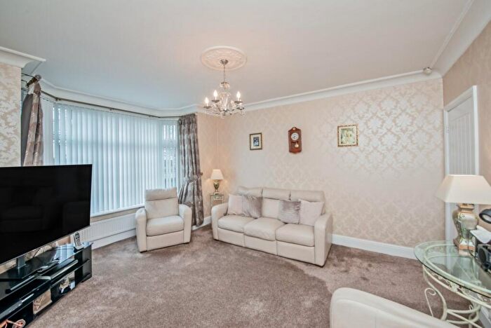 6 Bedroom Detached House For Sale In Bolton Hall Road, Wrose, Bradford, BD2