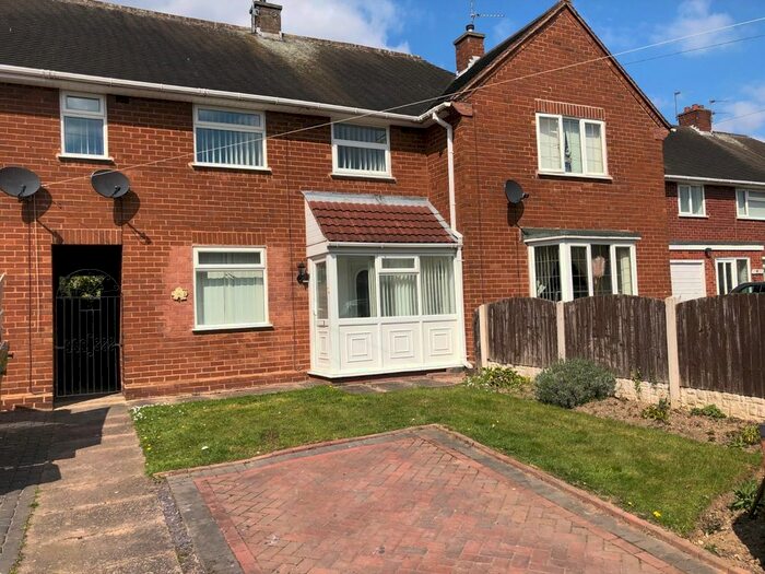 3 Bedroom Terraced House To Rent In Newey Road, Wolverhampton, West Midlands, WV11