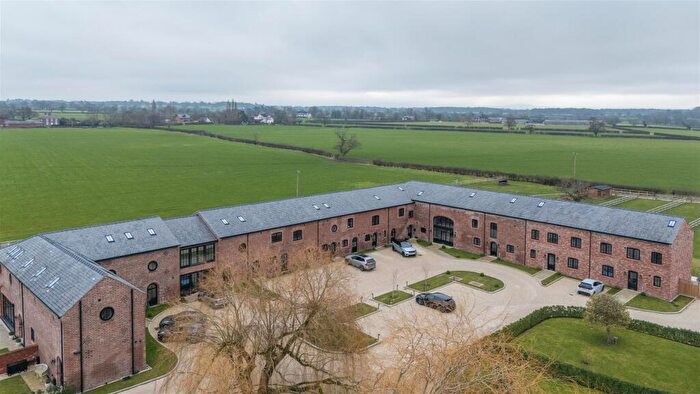 3 Bedroom Barn Conversion For Sale In Old Hall Country Estate, Chester, CH3