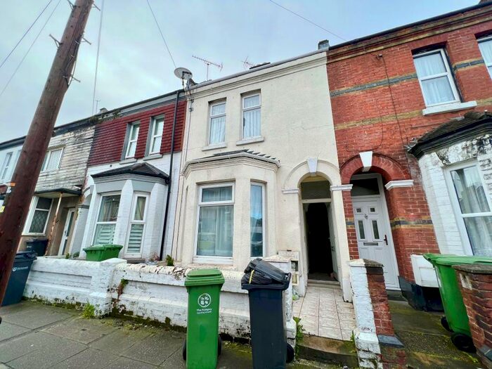 3 Bedroom House To Rent In Clive Road, Portsmouth, PO1