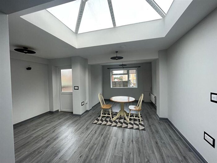 1 Bedroom Flat To Rent In Springfield Road, Shepshed, LE12