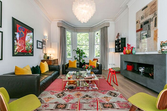 5 Bedroom Flat For Sale In Earls Court Square, London, SW5