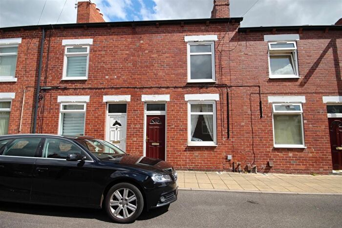 2 Bedroom Terraced House For Sale In Grafton Street, Castleford, WF10