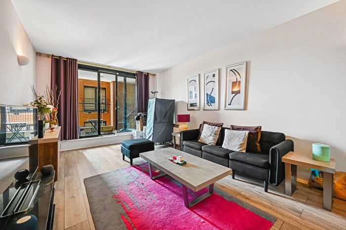 2 Bedroom Flat To Rent In Point West, Cromwell Road, London, SW7