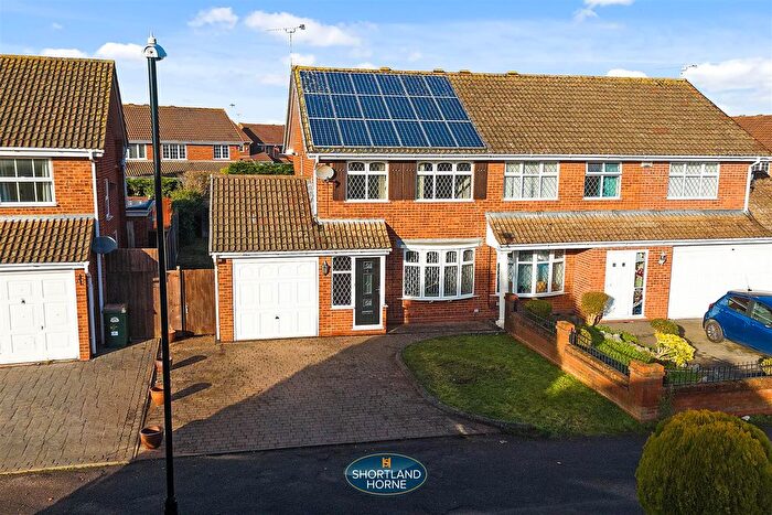 3 Bedroom Semi Detached House For Sale In Denshaw Croft, Walsgrave, Coventry, CV2