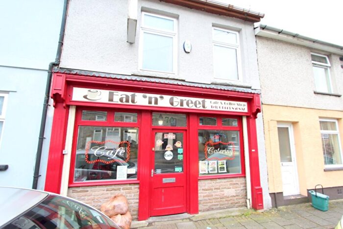 2 Bedroom Apartment For Sale In William Street, Ystrad, Rhondda Cynon Taff, CF41