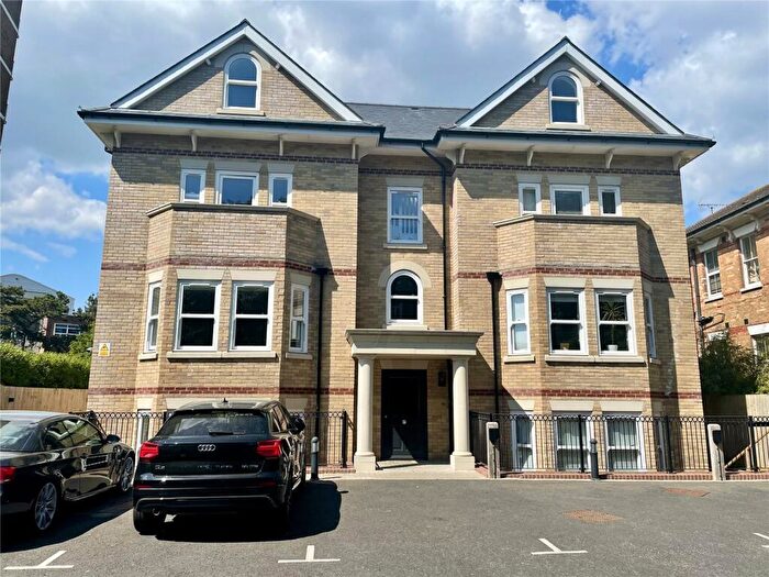 1 Bedroom Apartment For Sale In Gervis Road, Bournemouth, Dorset, BH1
