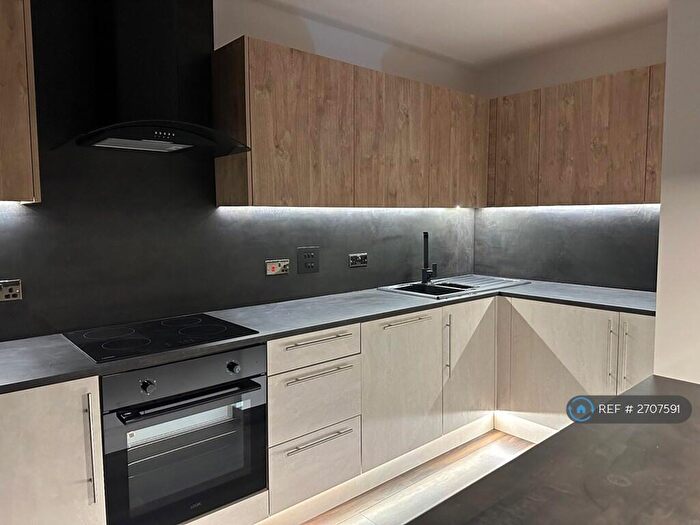 2 Bedroom Flat To Rent In Cooper House, Hull, HU1