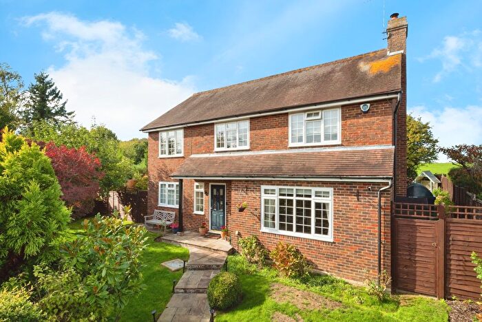 4 Bedroom Detached House For Sale In High Street, Etchingham, East Sussex, TN19