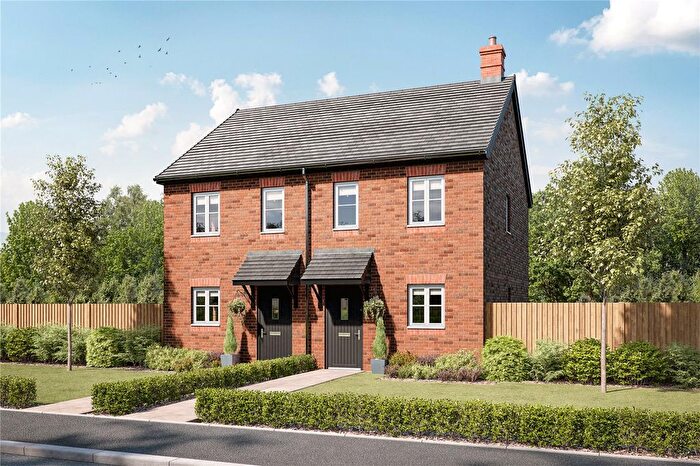 2 Bedroom End Terrace House For Sale In Moss Close, Banbury, Oxfordshire, OX16