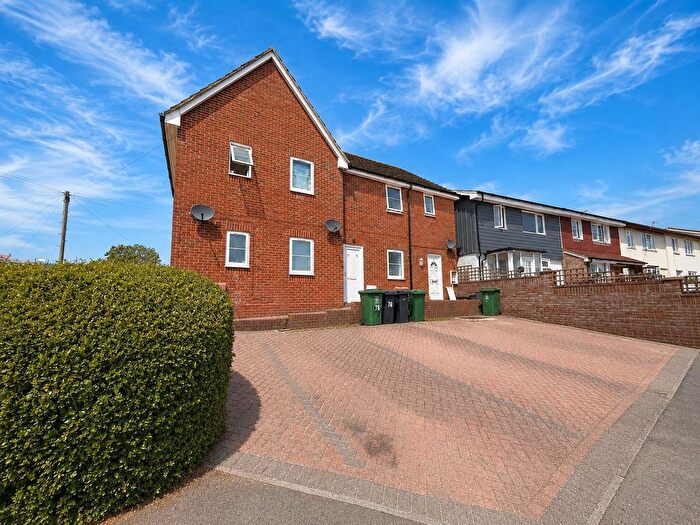 1 Bedroom Flat To Rent In Winchcombe Road, Paulsgrove, PO6