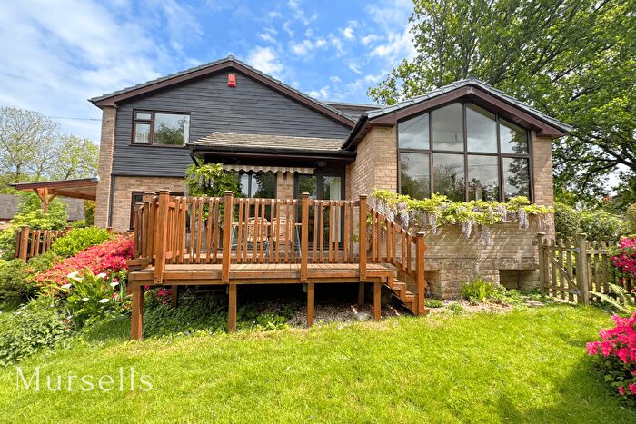 5 Bedroom Detached House For Sale In Eldons Drove, Lytchett Matravers, Poole, BH16