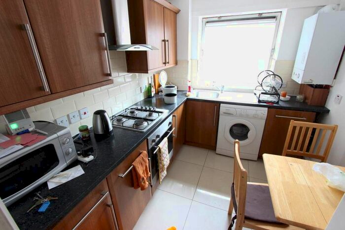 1 Bedroom Flat To Rent In Gresse Street, London, W1T