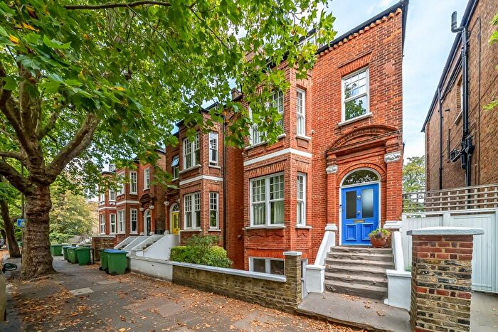 1 Bedroom Flat To Rent In St John's Park, SE3