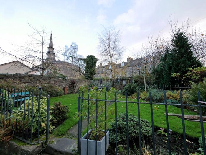 1 Bedroom Flat To Rent In Madeira Place, Leith, Edinburgh, EH6