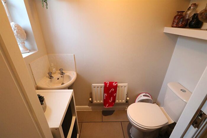 3 Bedroom Semi-Detached House For Sale In Willowbrook Walk, Norton Heights, Stoke-On-Trent, ST6