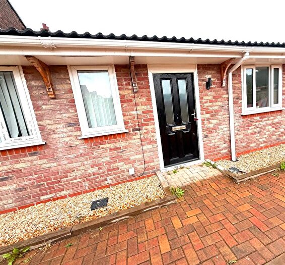 1 Bedroom Bungalow To Rent In Albert Close, Albert Road, Widnes, WA8