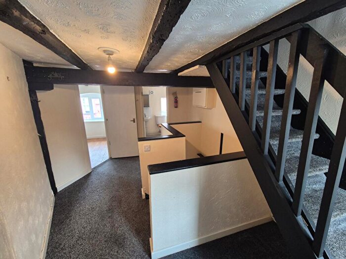 2 Bedroom Maisonette To Rent In High Street, Poole Quay, BH15