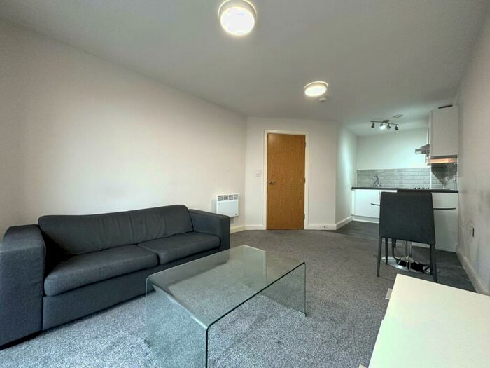 1 Bedroom Flat To Rent In Skinner Lane, Leeds, West Yorkshire, Uk, LS7