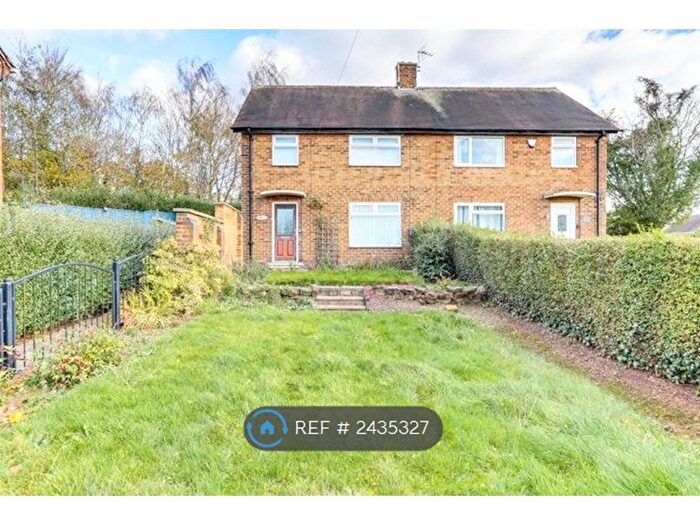 3 Bedroom Semi-Detached House To Rent In Eversley Walk, Nottingham, NG5