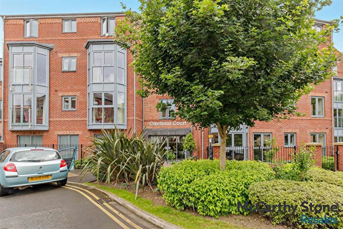 2 Bedroom Flat For Sale In Bishophill Junior, York, YO1