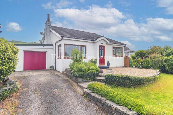 4 Bedroom Bungalow For Sale In Wall End, Kirkby In Furness, LA17