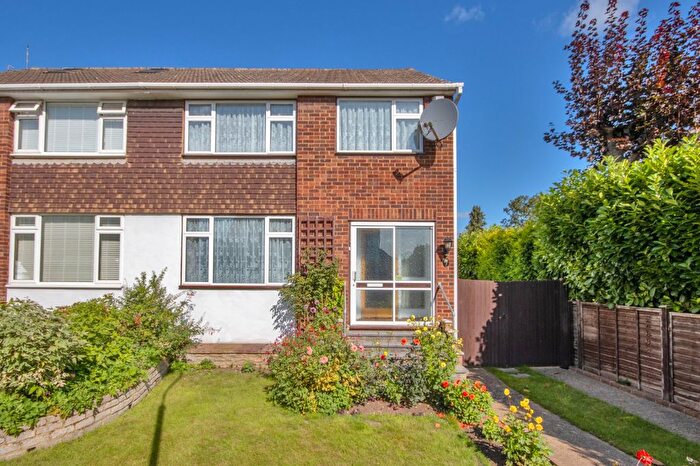 3 Bedroom Semi-Detached House For Sale In Long Walk, Istead Rise, Gravesend, Kent, DA13