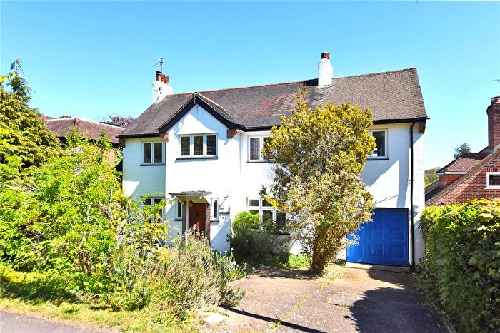 5 Bedroom Detached House For Sale In Chipstead Way, Banstead, Surrey, SM7