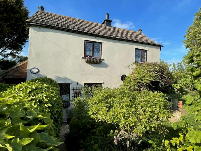 2 Bedroom Cottage For Sale In Roman Bank, Holbeach Bank, PE12