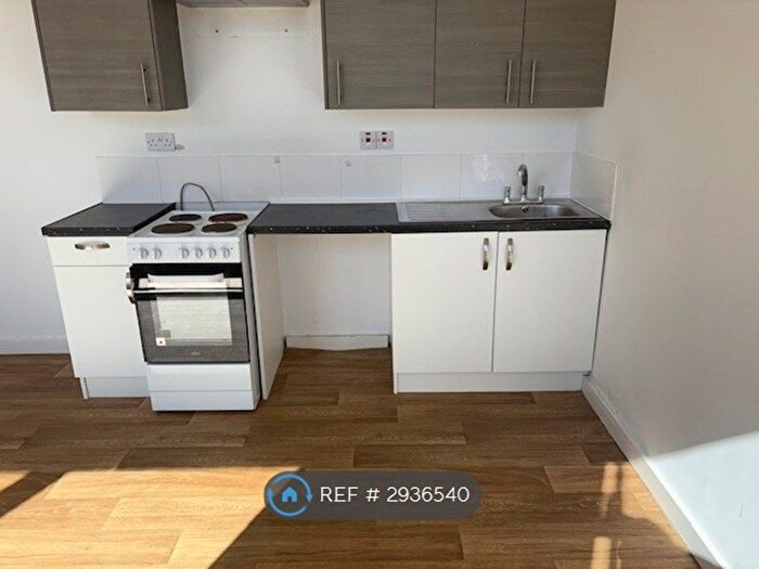 2 Bedroom Flat To Rent In Unity House, Luton, LU1