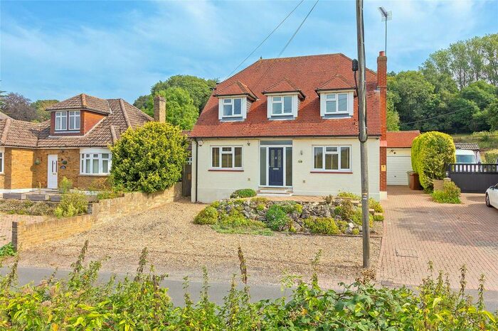 4 Bedroom Detached House For Sale In Highsted Valley, Sittingbourne, Kent, ME9