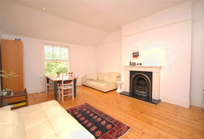 3 Bedroom Flat To Rent In Church Terrace, Lewisham, London, SE13