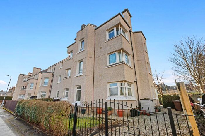 2 Bedroom Flat To Rent In Lomond Avenue, Renfrew, PA4