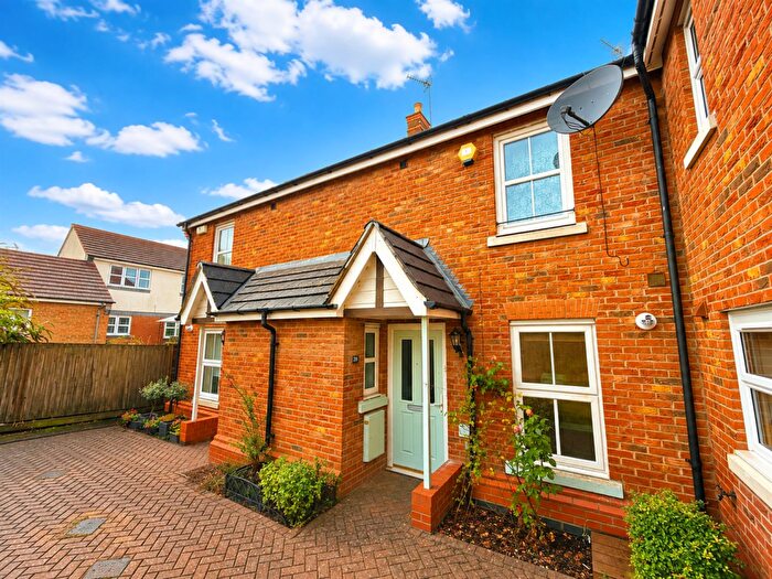 3 Bedroom Terraced House For Sale In Chatsworth Road, Corby, NN18