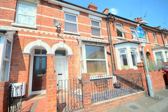 2 Bedroom Terraced House To Rent In Chester Street, Caversham, RG4