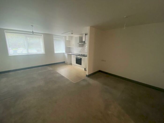 Studio To Rent In Browns Green, Birmingham, B20