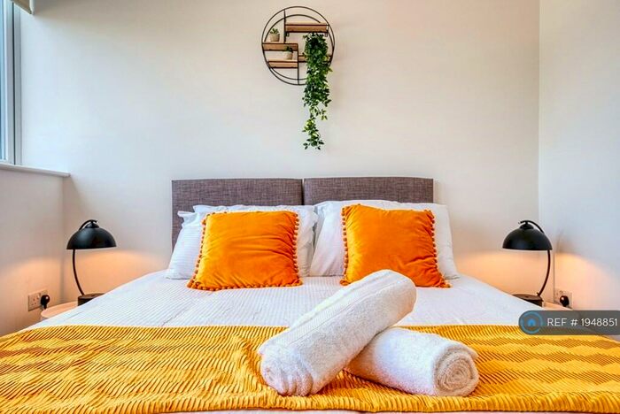 2 Bedroom Flat To Rent In Wella Road, Basingstoke, RG22