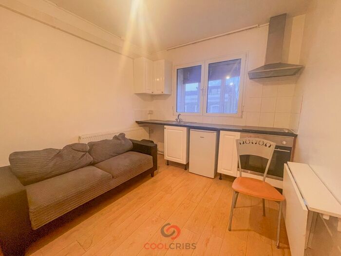 1 Bedroom Flat To Rent In Holloway Road, London, N7