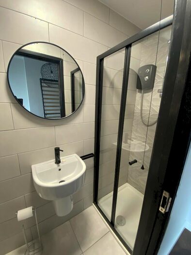 1 Bedroom Flat To Rent In Taff Embankment, Cardiff(City), CF11